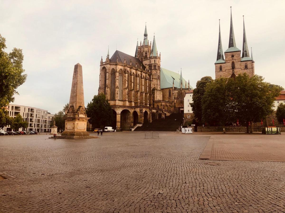Ferienwohnungen Mey Haus Zum Rosenstock Erfurt Bagian luar foto