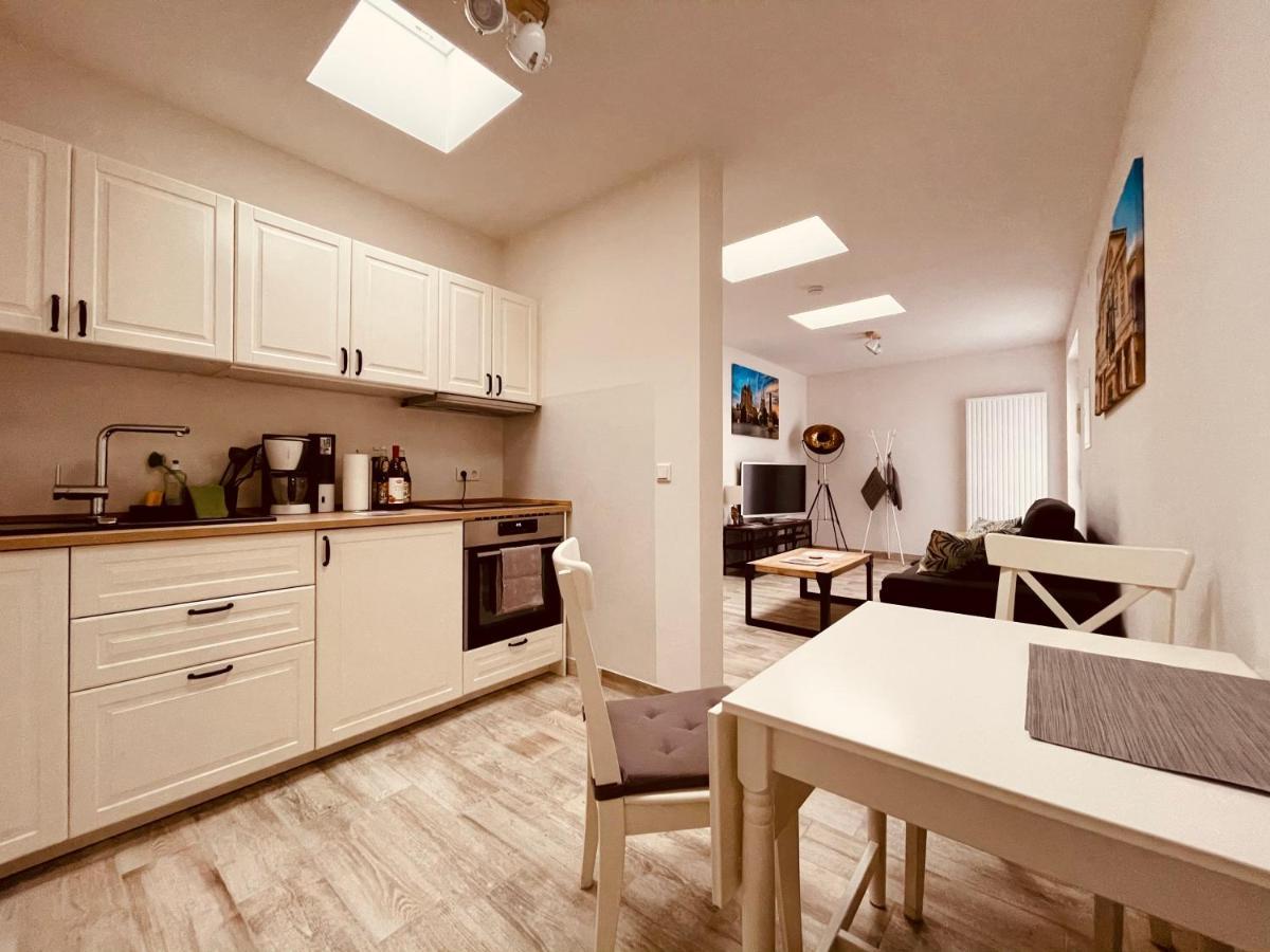 Ferienwohnungen Mey Haus Zum Rosenstock Erfurt Bagian luar foto